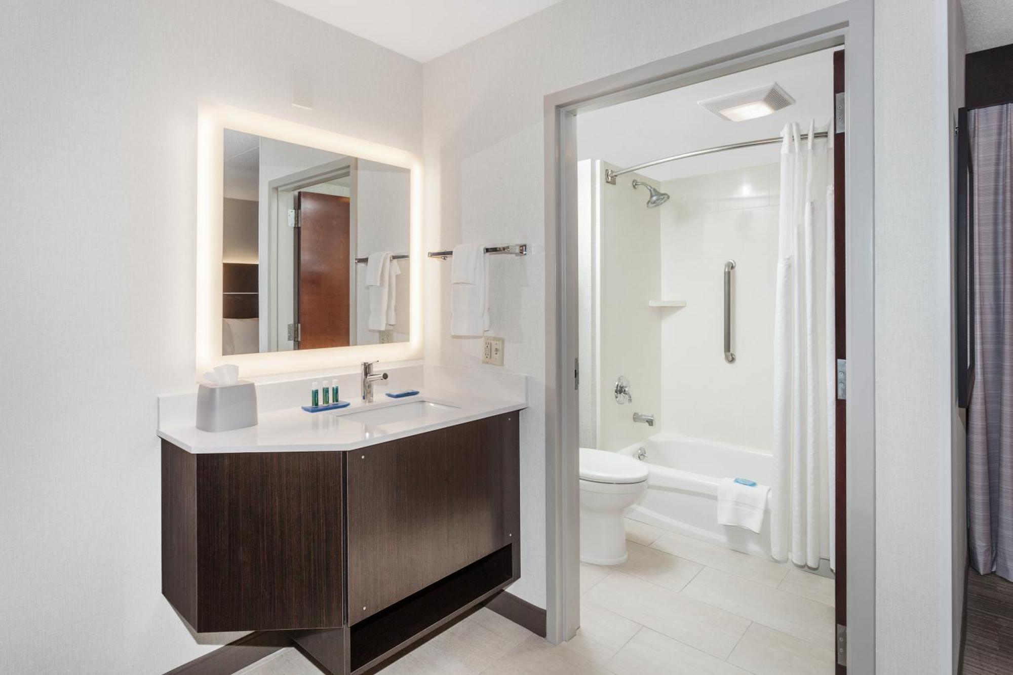 Holiday Inn Express South Portland By Ihg מראה חיצוני תמונה